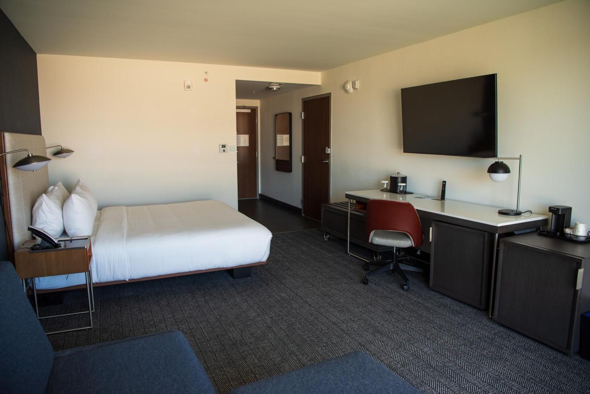 Courtyard By Marriott Lake City Buitenkant foto